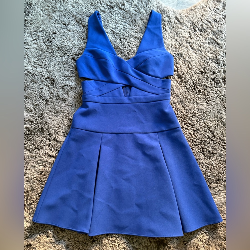 BCBG Elegant Blue Sleeveless Dress
